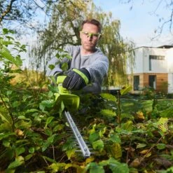 Tagliasiepi Ryobi RY18HT40A-120 18V 2Ah -Strumenti Per La Casa BASENEW02 43 7e29feb6 0c06 4f0d 9968 882491e1877a