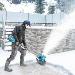 Turbina Spazzaneve Makita SN400MP 15 Turbina Spazzaneve Makita SN400MP -Strumenti Per La Casa BASENEW02 8 0e173ca4 2beb 4dbc 8736 ad562231c408