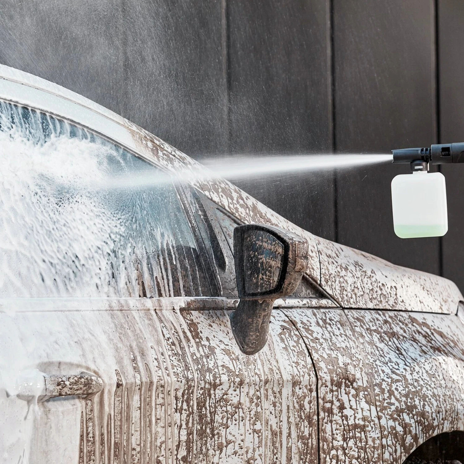 Black & Decker Idropulitrice Black+Decker BEPW2000-QS 2000W 14 Black & Decker Idropulitrice Black+Decker BEPW2000-QS 2000W - immagine 12