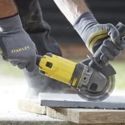 Smerigliatrice Angolare Stanley SFMCG400M2K -Strumenti Per La Casa DEWALT 3 6bdbeef2 cbc1 47ea aa88 ca9da5289704