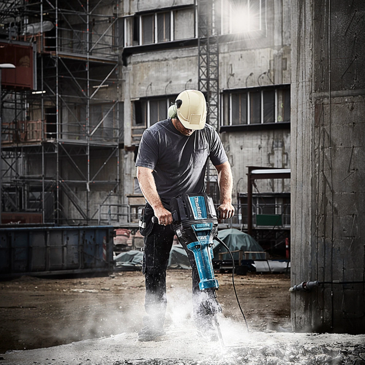 Martello Demolitore Makita HM1812 2000W 10 Martello Demolitore Makita HM1812 2000W - immagine 8