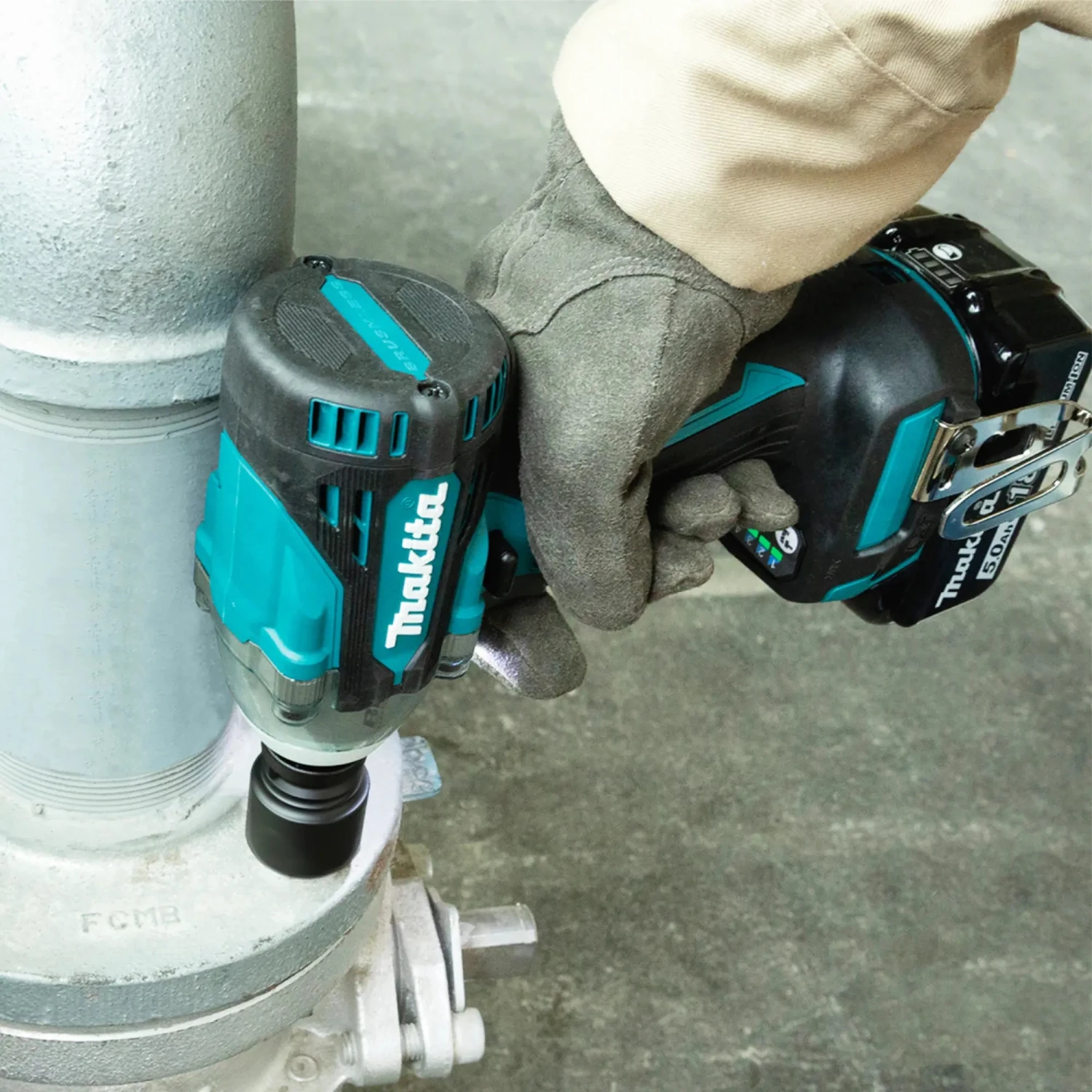 Avvitatore Impulsi Makita DTW300RTJX 18V 5Ah 13 Avvitatore Impulsi Makita DTW300RTJX 18V 5Ah - immagine 11